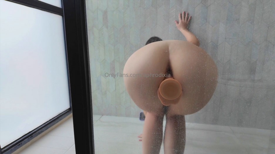 Aphrodixia - I Dildo Myself Against My Bathroom Window